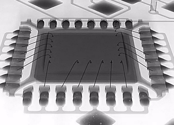 Application of epoxy solder paste to improve the solder strength of chip soldering